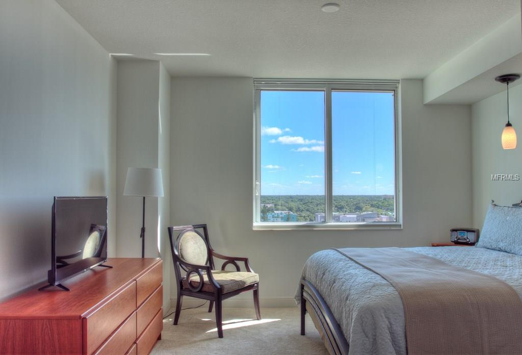 800 N TAMIAMI TRL  #1010,SARASOTA,34236