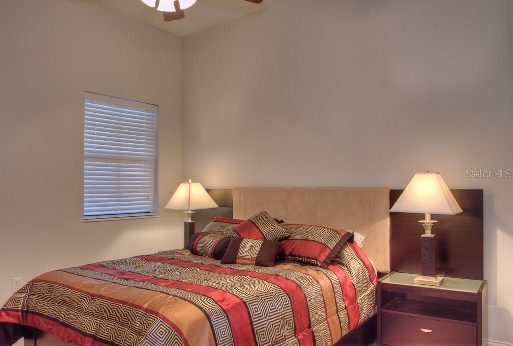 7710  LAKE VISTA CT  #205,LAKEWOOD RANCH,34202