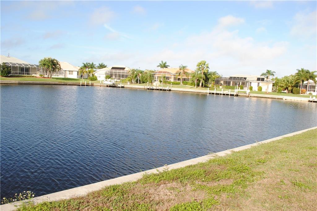300  SEGOVIA DR ,PUNTA GORDA,33950